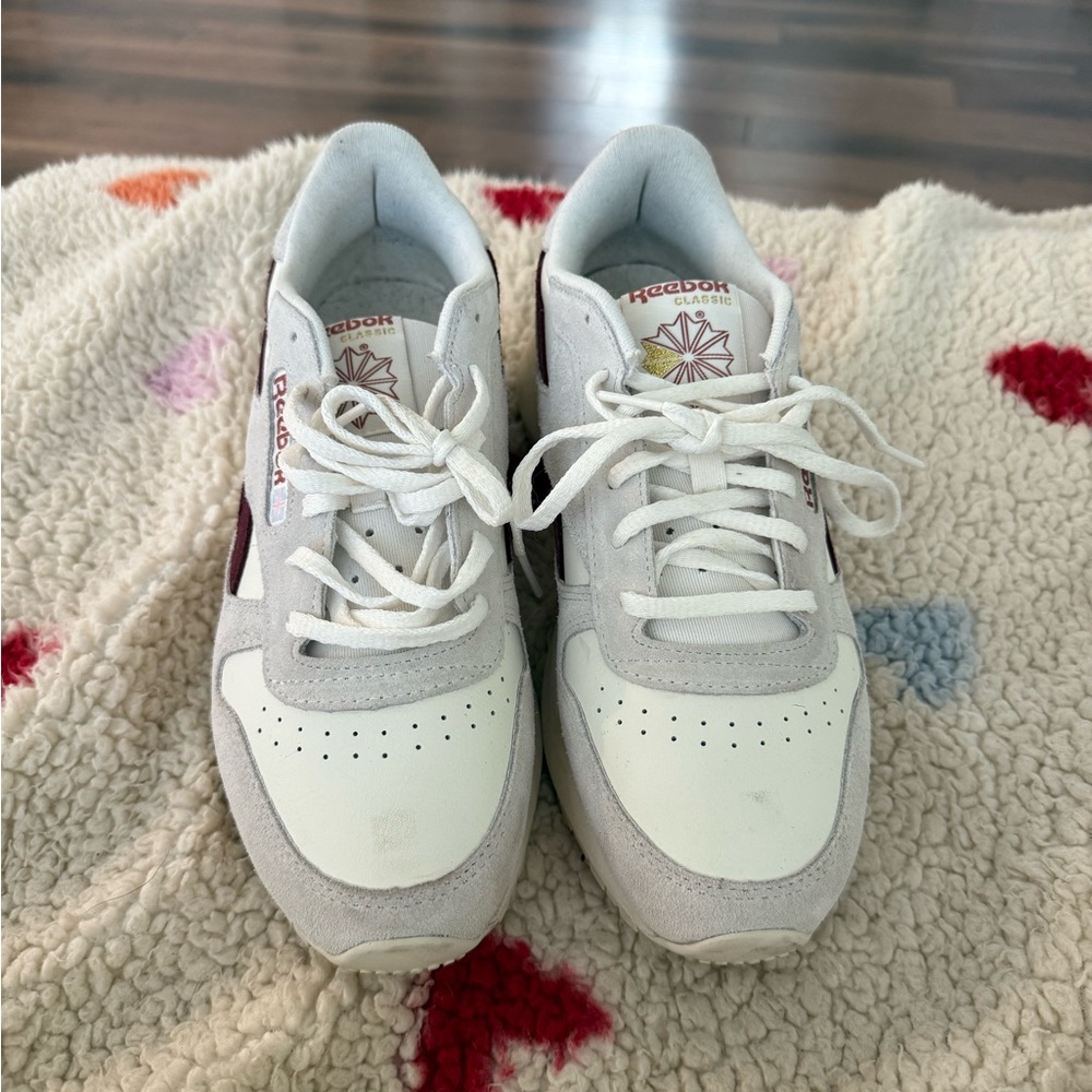 Reebok Womens White and Gray Sneakers with Red Accents